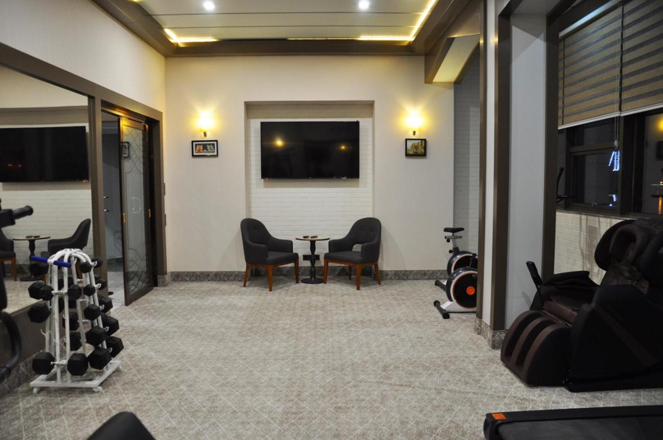 Parliament Palace Hotel Khujand Luaran gambar